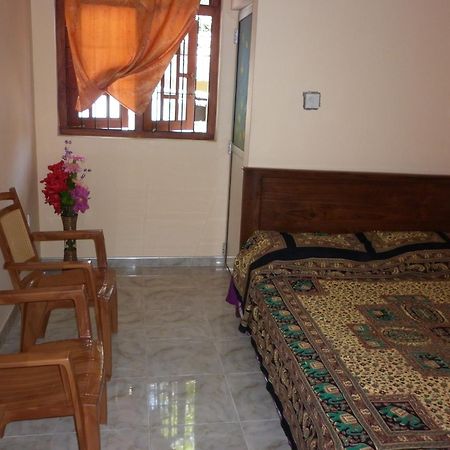 Seetha'S Hostel Negombo Exteriör bild