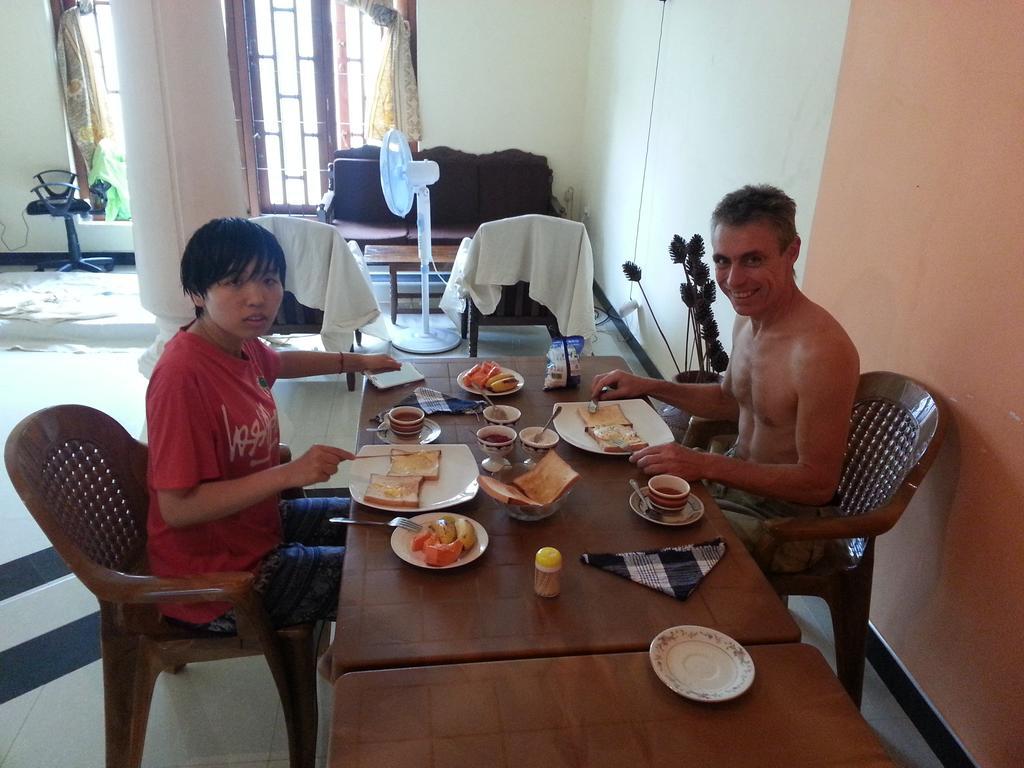 Seetha'S Hostel Negombo Exteriör bild