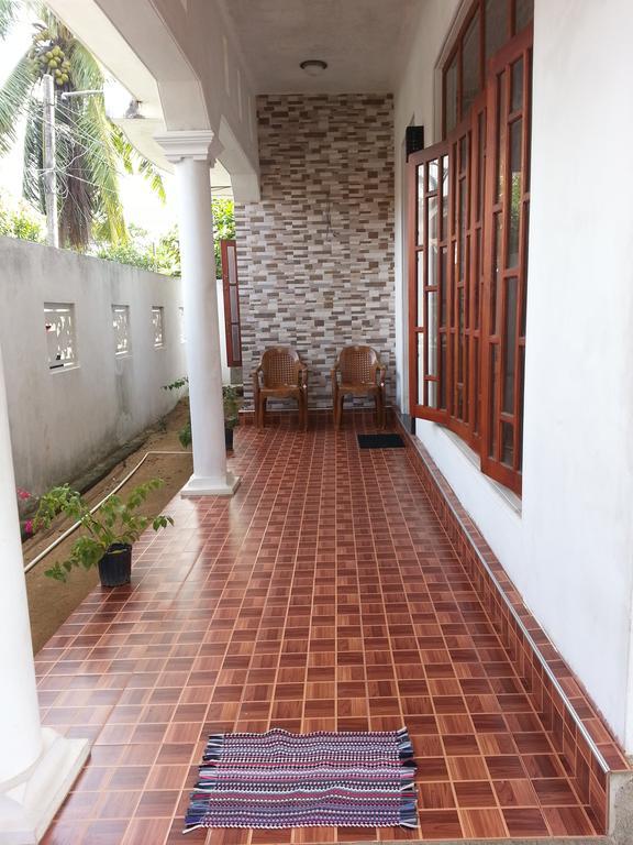 Seetha'S Hostel Negombo Exteriör bild